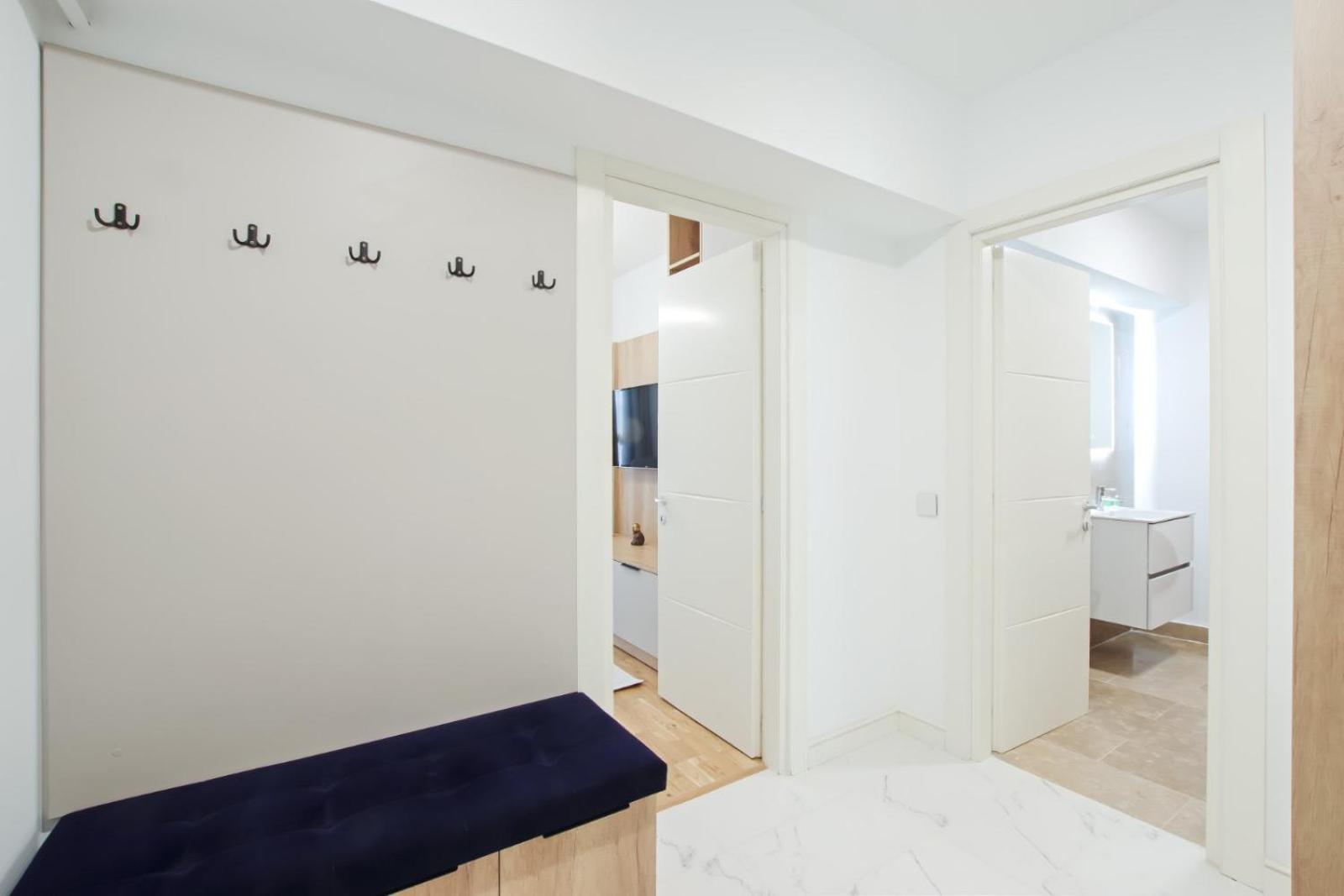 Himson-Blue Apartament 이아시 외부 사진