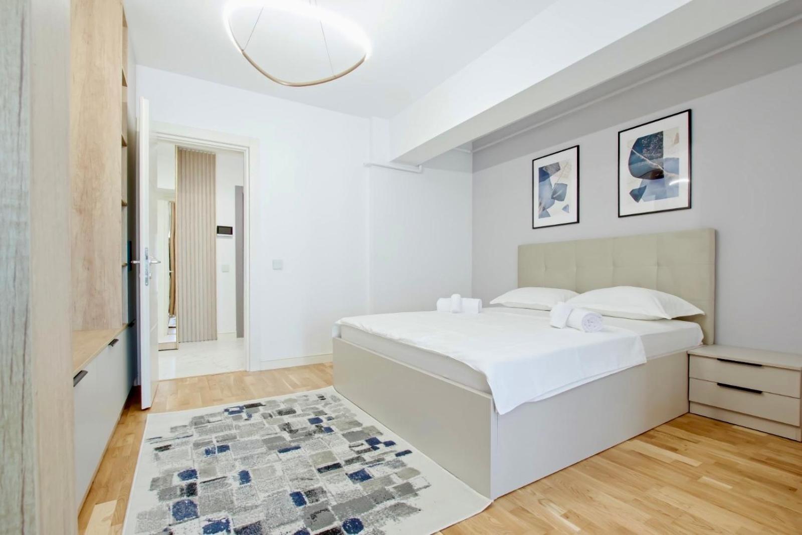 Himson-Blue Apartament 이아시 외부 사진