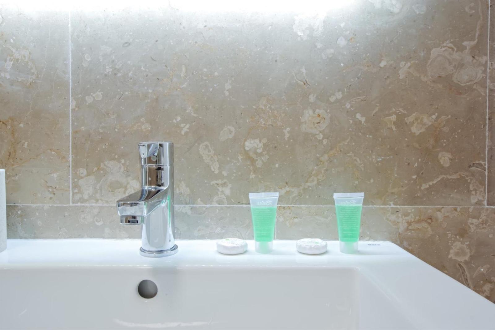 Himson-Blue Apartament 이아시 외부 사진